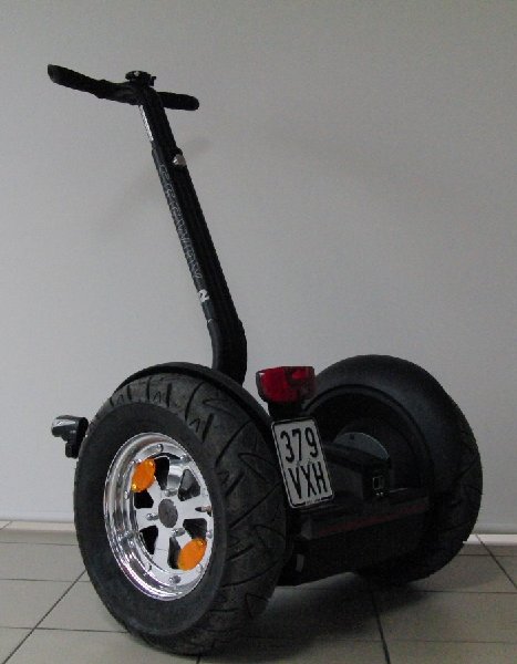 Zugelassener_Segway_i2_fuer_Hessen_01.jpg