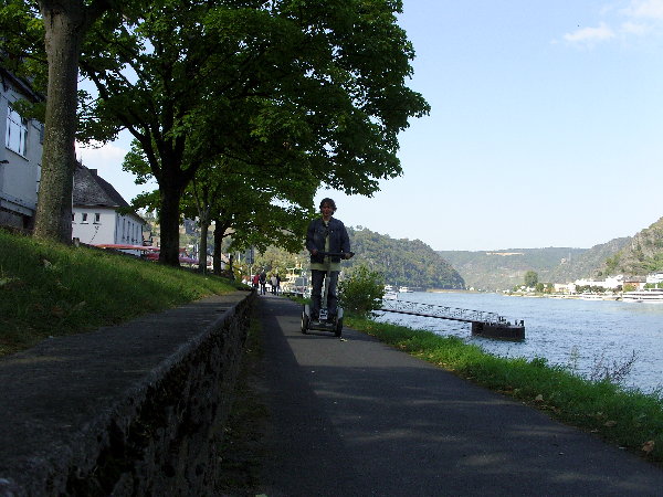 Uwe mit Segway an der Loreley